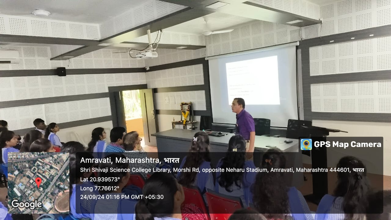 Dr. Dr. A. V. Oke Interacting with UG Students During Work Shop 