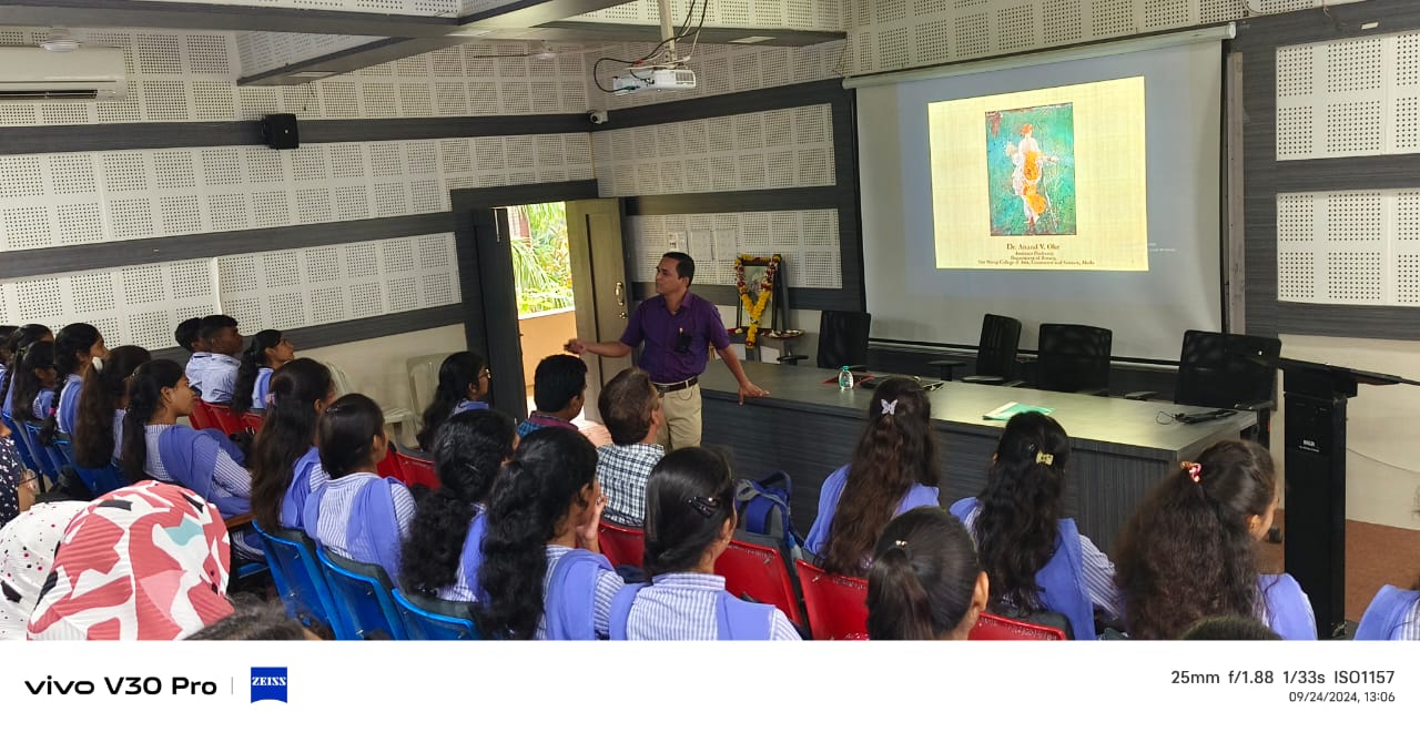 Students for Workshop on Standard in Cultivation and Harvesting of Medicinal Plants and E - Flora Development