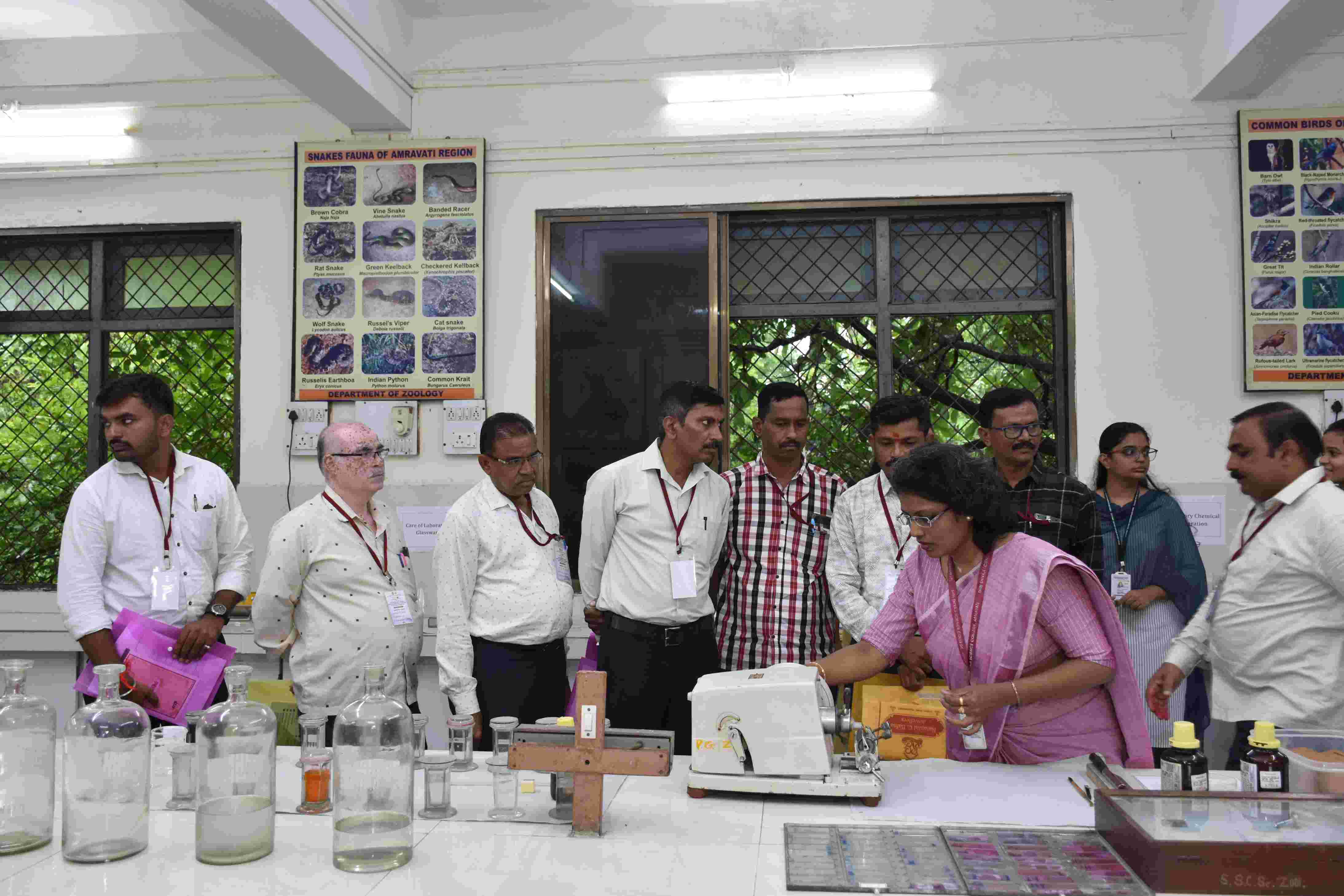 Image 3- Demonstration on use of Instrument (Microtome) to the participants in Non-teaching Workshop