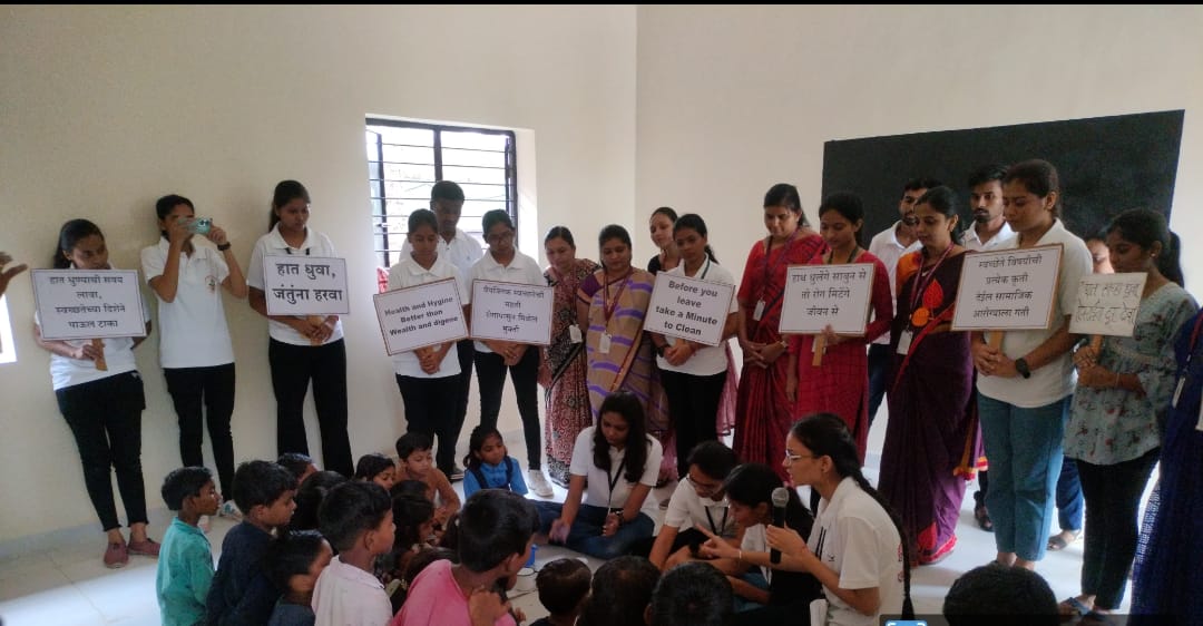  Highliting the vital role of hygine health through power slogans- Microbiology students