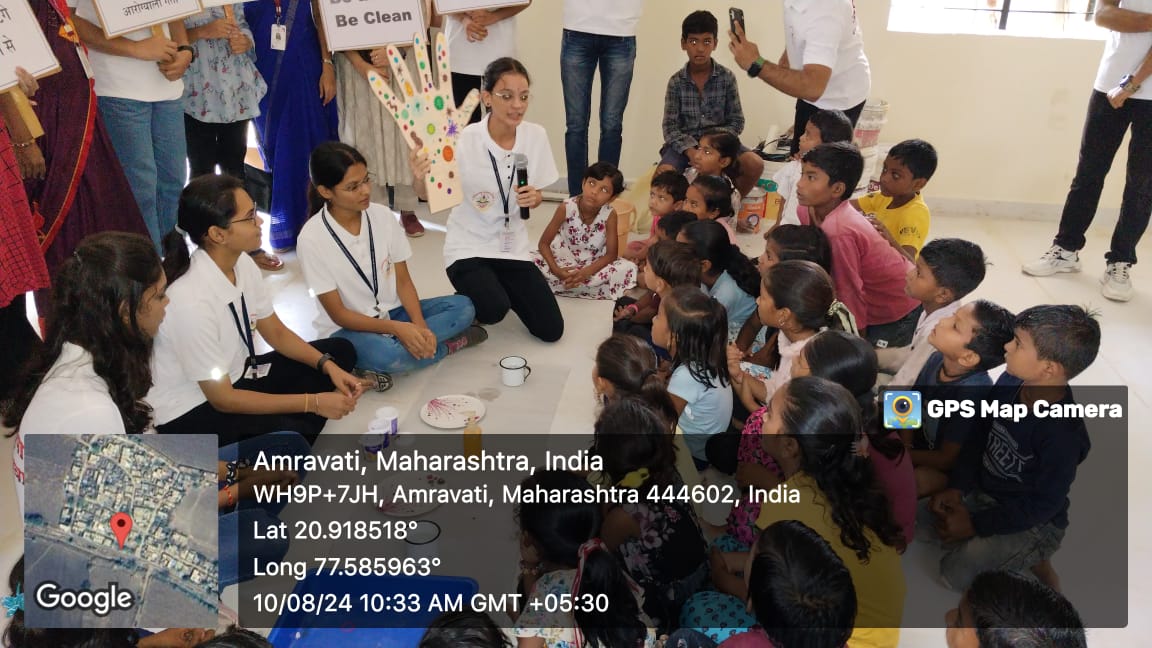  Microbiology students demonstrating imp of hand washing through experiment