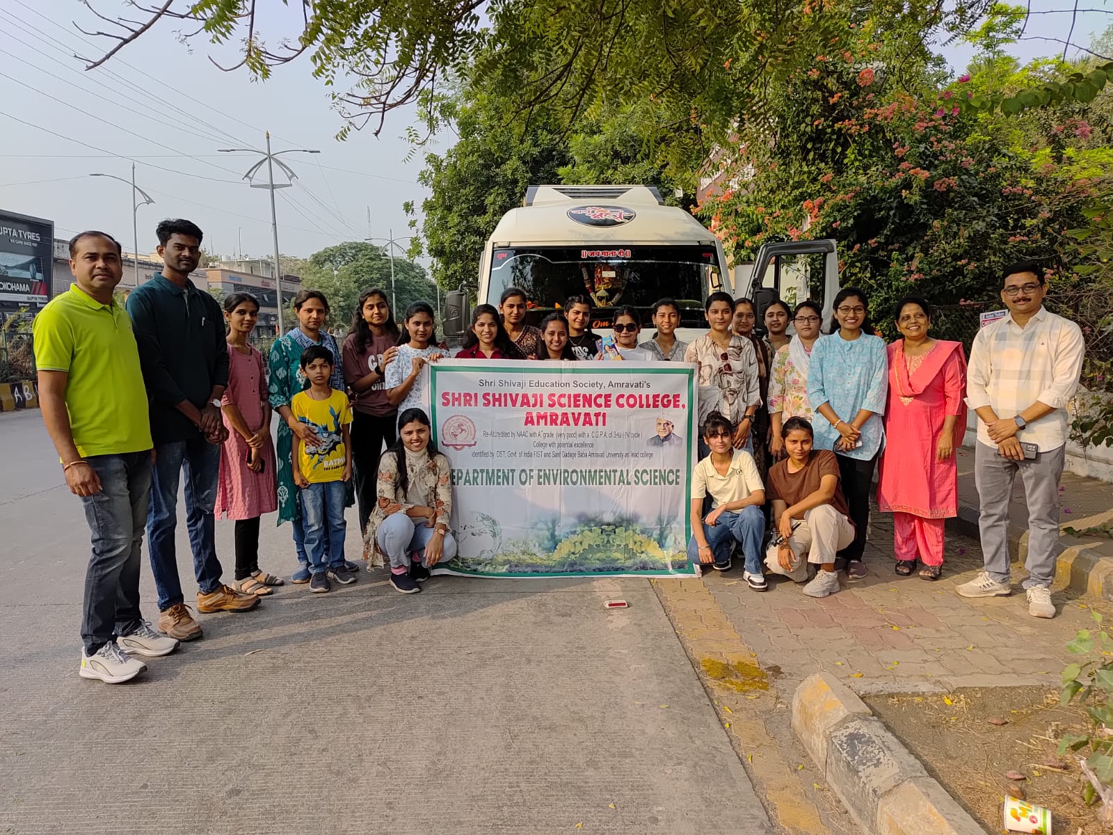 Group photo with all staff and students