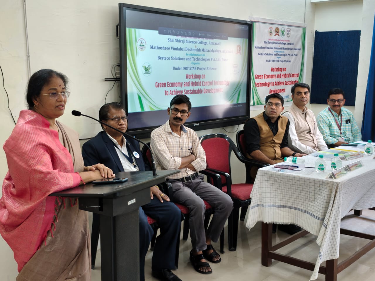 Dr. Smita Deshmukh mam addressing inaugural session